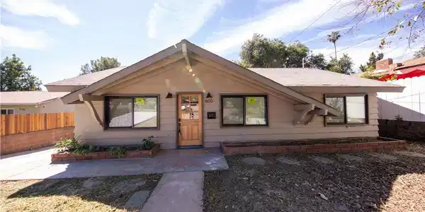 600 E Sierra Madre