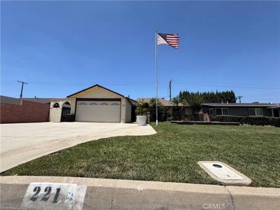 221 S Ranburn