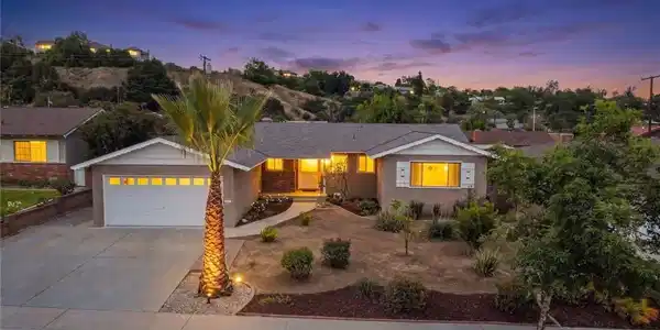 1146 N Soldano Drive