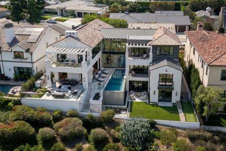8 Cherry Hills Lane