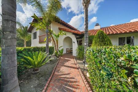 15140 Cool Valley