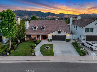 5879 Ridgebrook