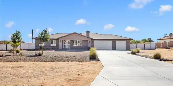 16160 Tenaya