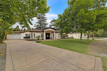 35724 Linda Drive