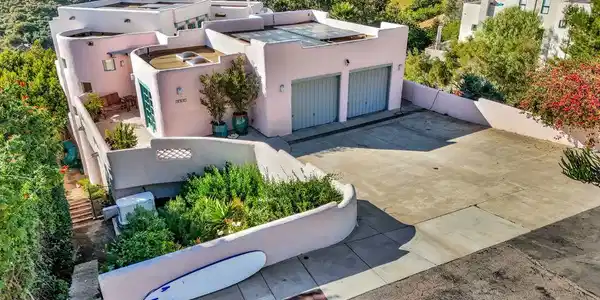2915 Valmere Drive