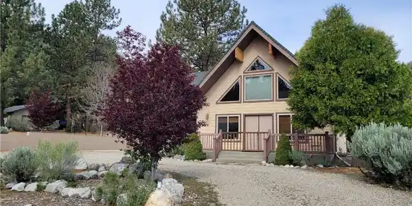 2405 Symonds
