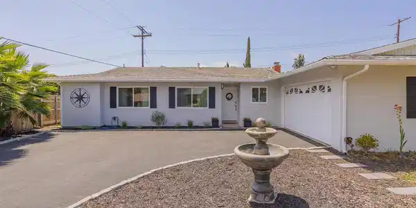 75 Maxine Avenue