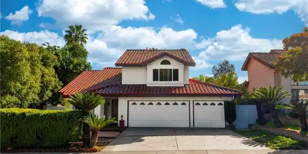 1202 Bramford Court