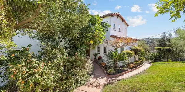 3076 Turnbull Canyon