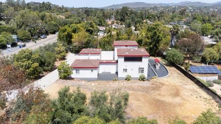 441 Rancho Santa Fe Rd