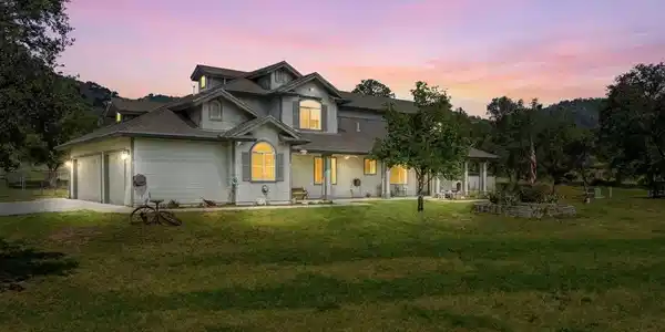 3479 Poso Flat Road