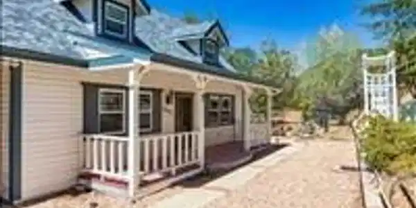 30435 Horsethief Drive