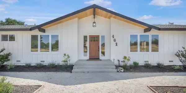 461 Morada Lane