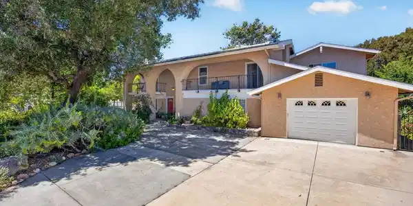 883 Moreno Drive