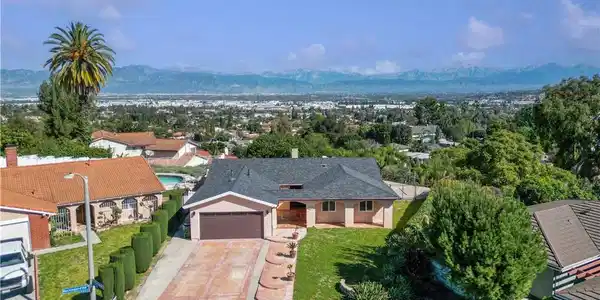15333 Mockingbird Hill
