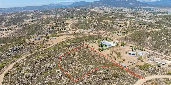 1063 Wildhorse Circle