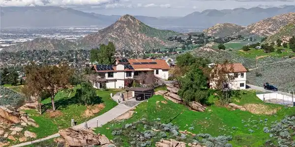20682 Hill Top Drive