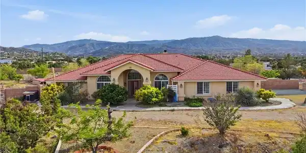 2777 Brawley