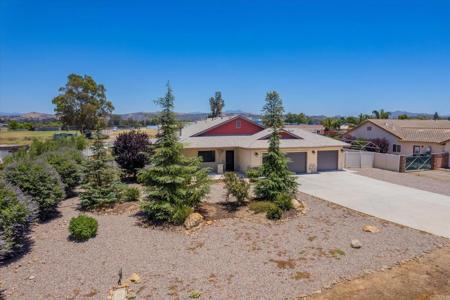 1208 Ledesma Ln
