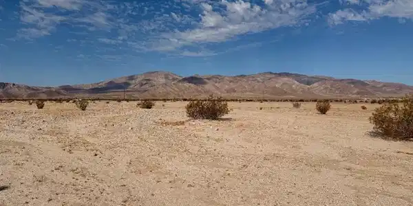 37 Split Mountain Road