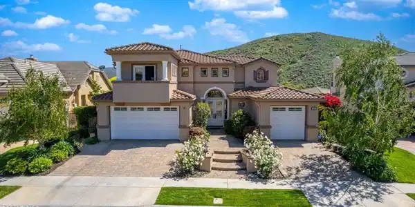 3194 Sunset Hills Boulevard