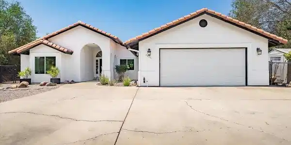25771 Caryn Court