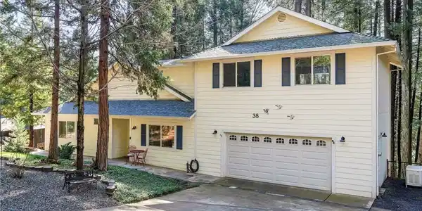 38 Mallard Court