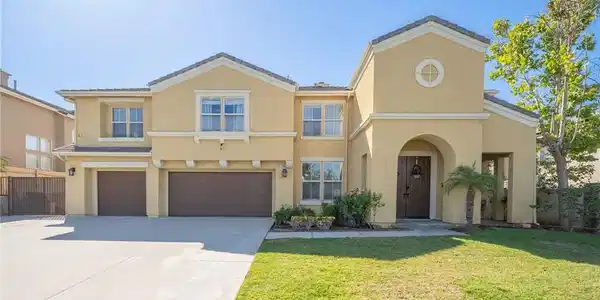 3086 Pinehurst Drive