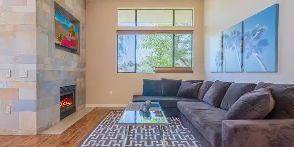 870 E Palm Canyon Drive