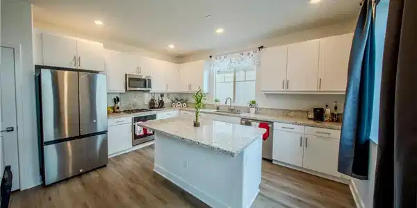364 Castaic Way
