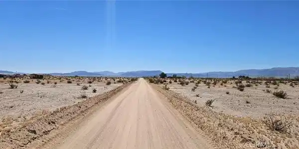 3017 Shadow Mountain