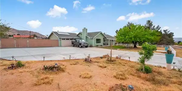 17133 Mesquite Rd