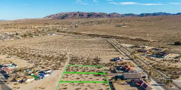 1 Maricopa Drive