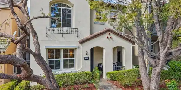 3866 Evangelho Circle