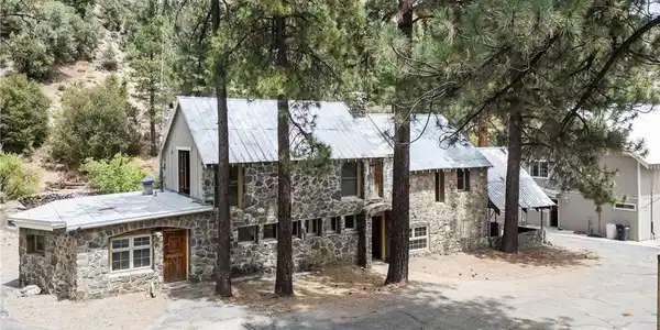 1576 State Highway 2