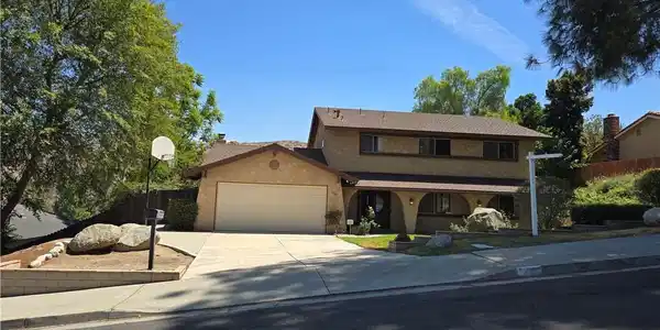 5740 Via Cervantes