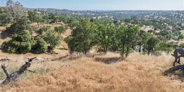 39854 Lilley Mountain Drive