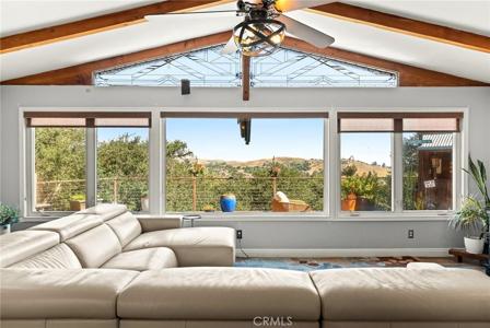 1675 Mountain View