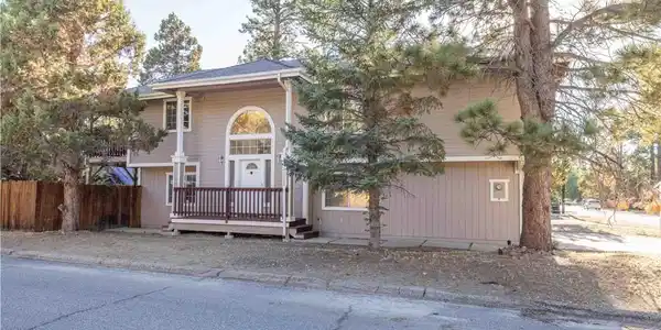 444 Elysian