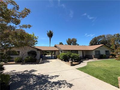 341 N Las Flores