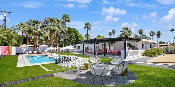 631 S El Cielo Road