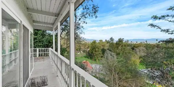 4121 Park View