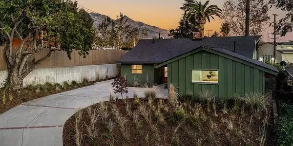 2650 Catherine Road