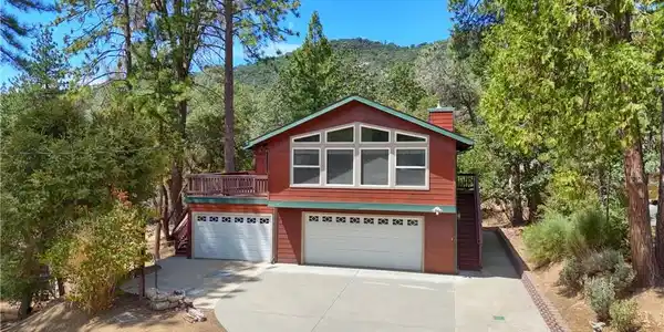 35768 Sierra Linda Drive