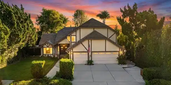 176 E Blue Mountain