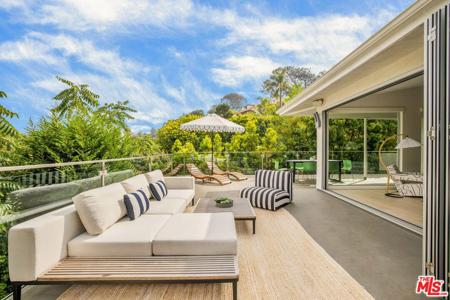 279 Mabery Road