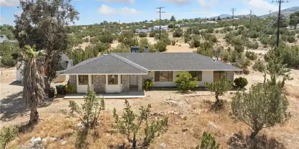 9975 Desert View Road