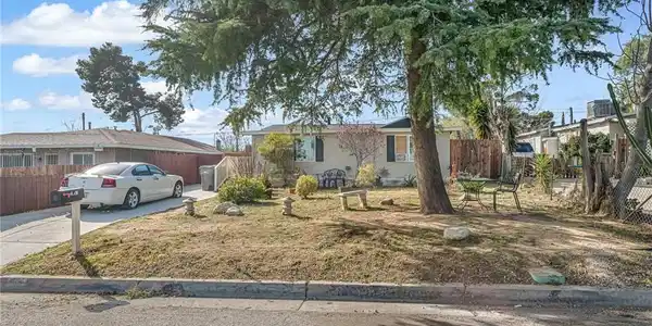 1291 N Almond Way