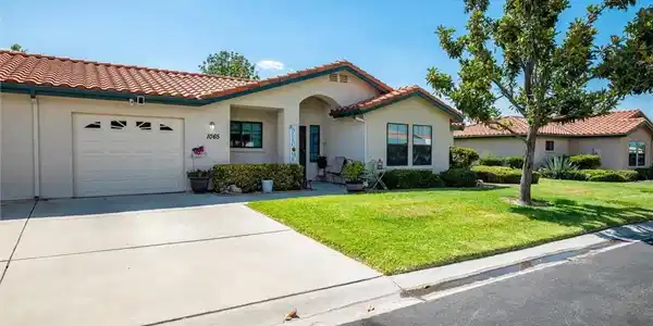 1065 Mountain View