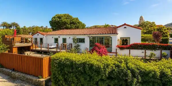 63 Lincoln Drive